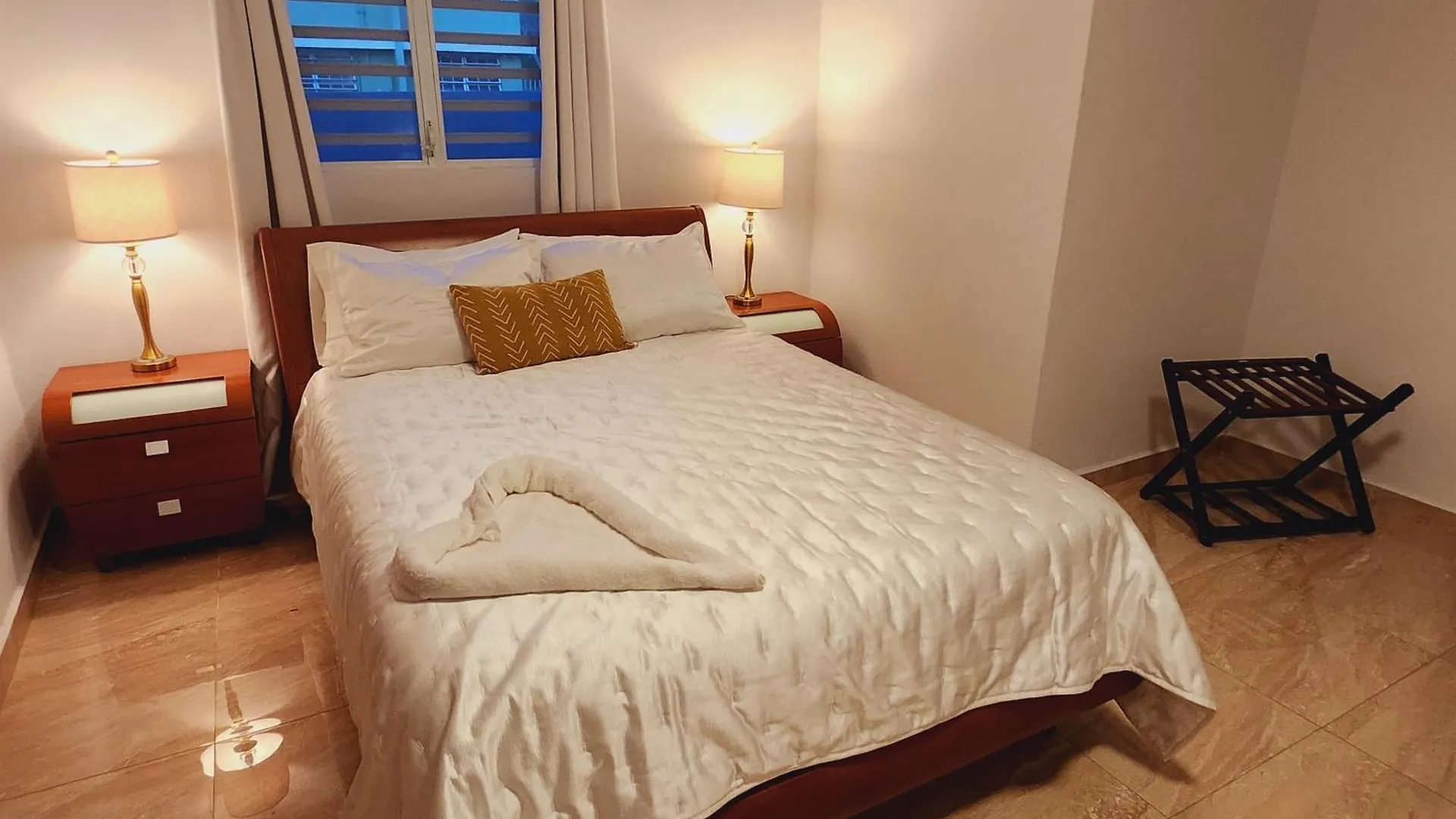 Private Oasis With Jacuzzi And Cabana Pet Friendly San Juan Nyaraló